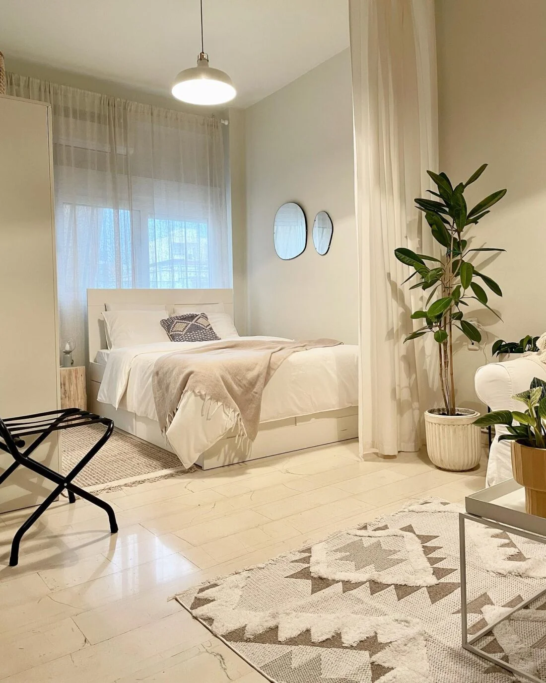 37 Genius Small Apartment Ideas to Maximize Space and Style - Small Apartment Design Ideas For A Soothed Mind