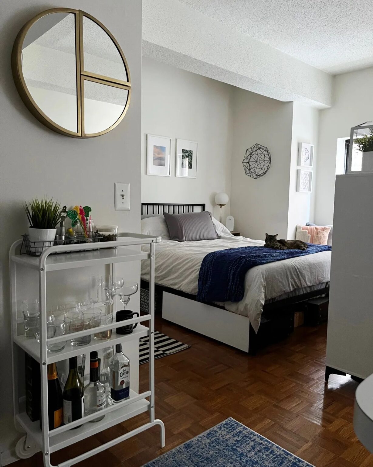 37 Genius Small Apartment Ideas to Maximize Space and Style